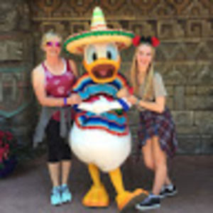 Meet your Posher, Casey